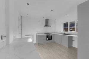 Photo 17- click for photo gallery